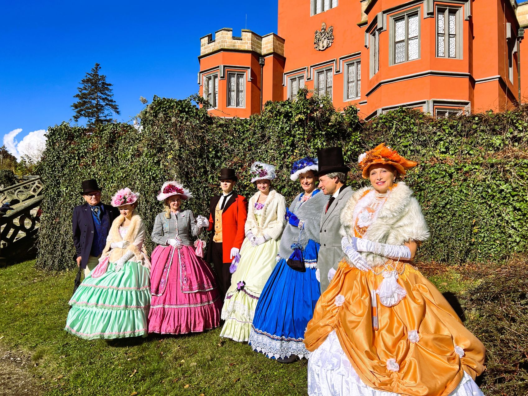 Hrádek u Nechanic slavnosti